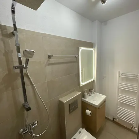 'blue Beaver' - Centre Volos